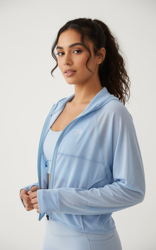 CASACA BÉLGICA CELESTE | MYA LINE FITNESS