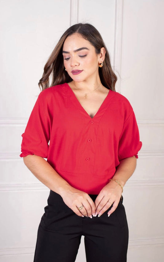 BLUSA ROJA CUELLO V | DELFIN ROSA