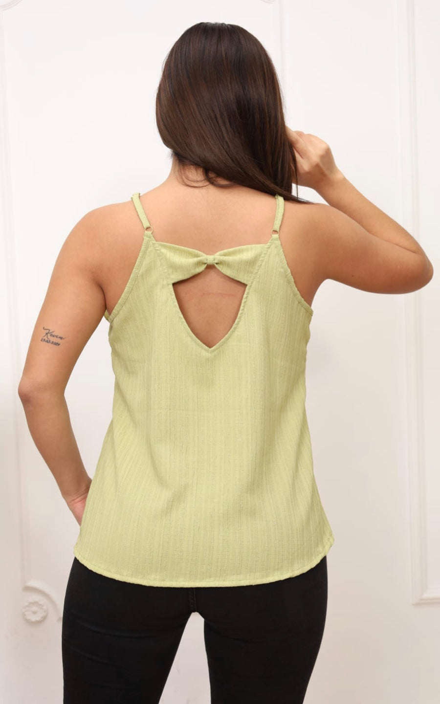 BLUSA BEIGE TIRA | DELFIN ROSA