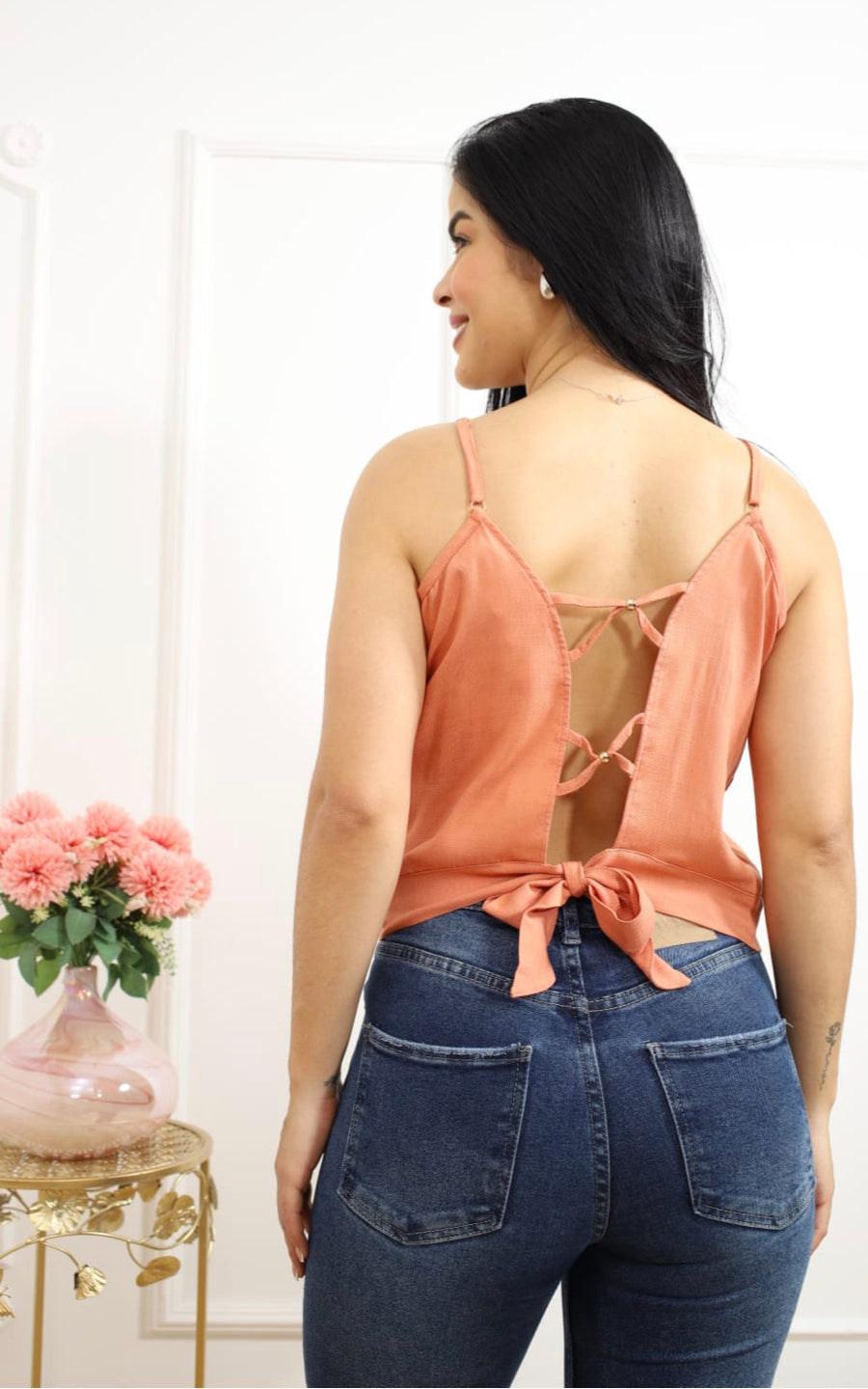 BLUSA NARANJA ESCOTE | DELFIN ROSA