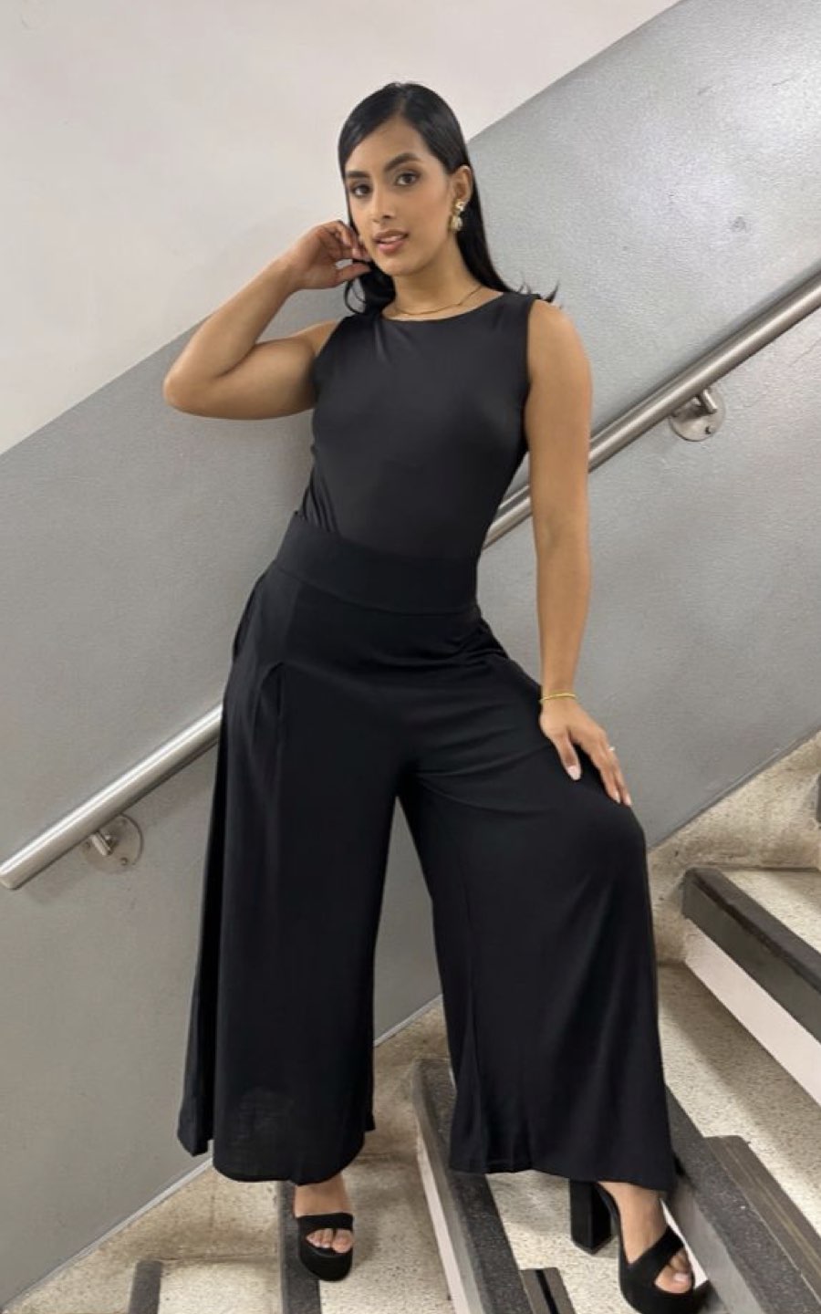 BODY CARMEN NEGRO | NEFERTY