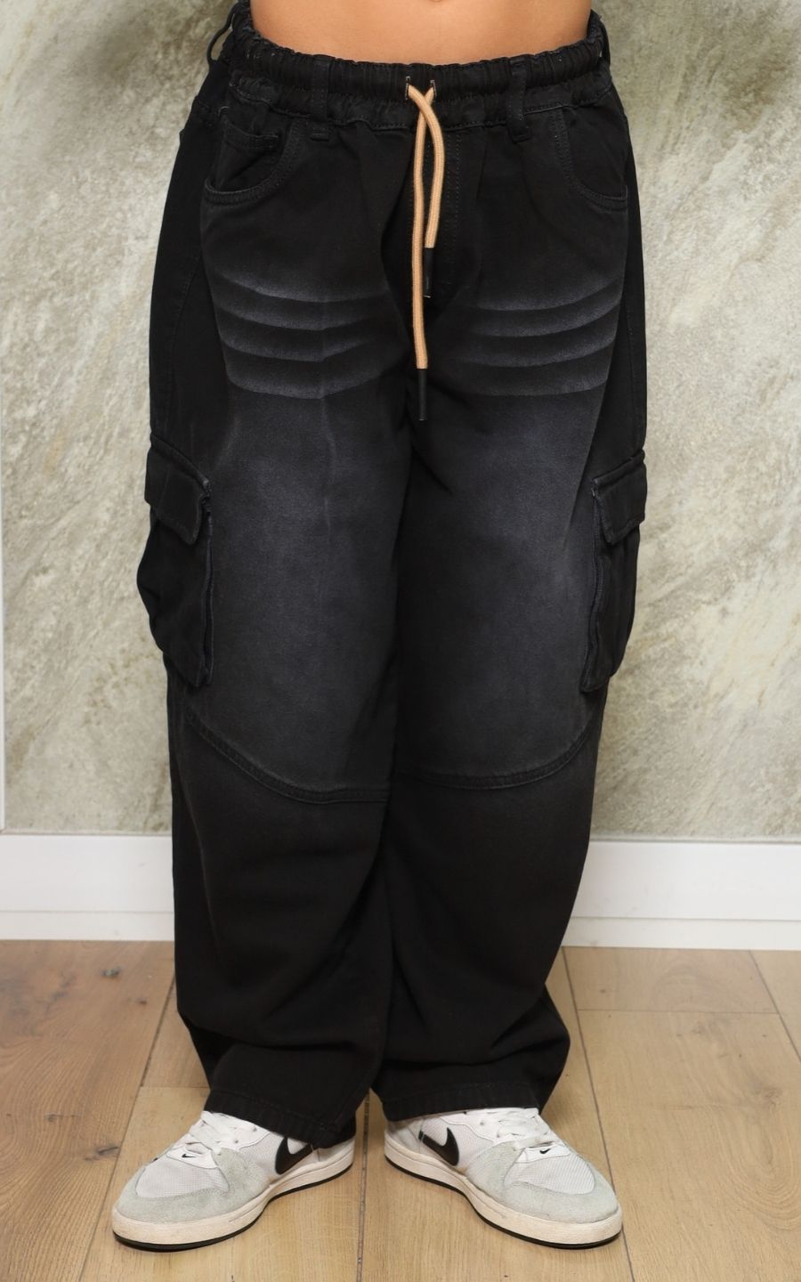 PANTALÓN CARGO NEGRO GRAFITO | GARIS GARISITAS