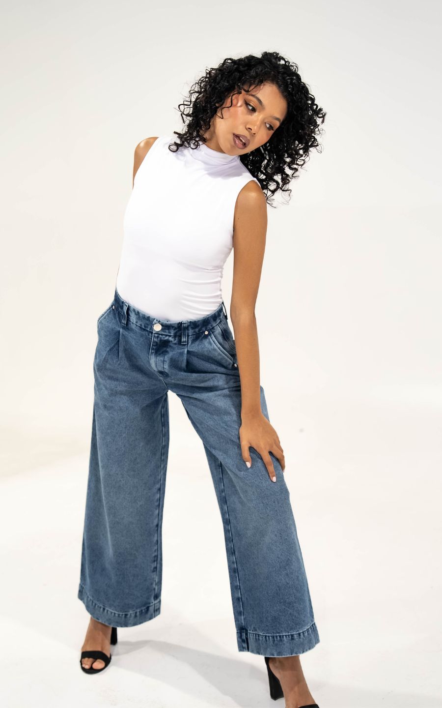 PANTALON SASTRE DENIM CELESTE CLASICO | ANGIE ARIZAGA JEANS