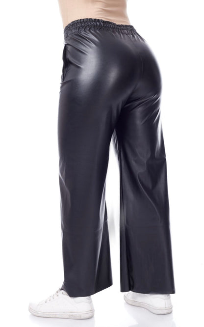 PANTALON TIPO CUERINA NEGRO | BOOM